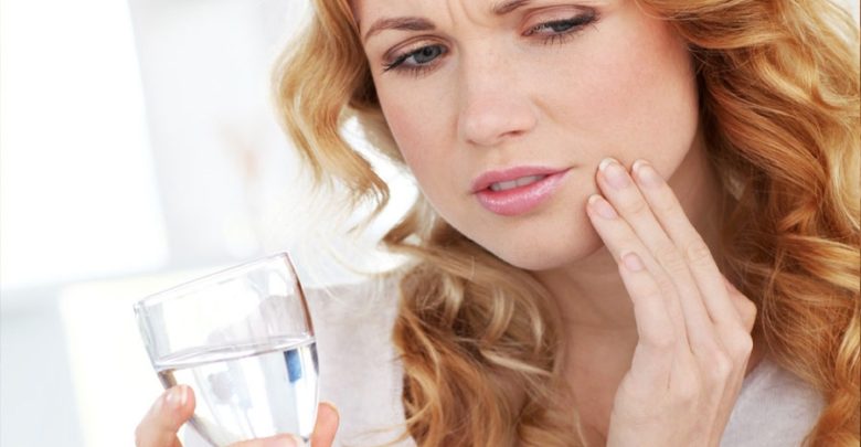 Saiba o que fazer para diminuir a sensibilidade dentária 8fe3e0f34d3083cba6fe73d62a783d7f XL 1 780x405 - Saiba o que fazer para diminuir a sensibilidade dentária