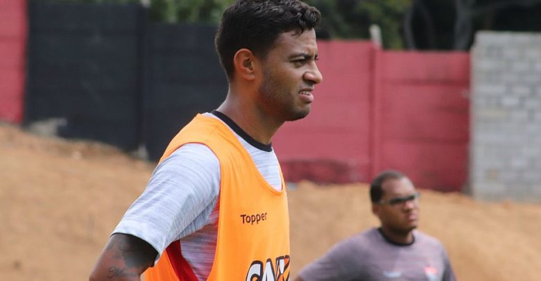 Ricardo David confirma negociação de empréstimo de Cleiton Xavier banner1 3 780x405 - Ricardo David confirma negociação de empréstimo de Cleiton Xavier
