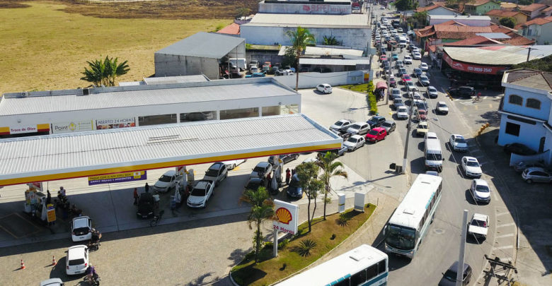Caminhoneiros mantêm bloqueios em rodovias de todo país greve caminhoneiros 780x405 - Caminhoneiros mantêm bloqueios em rodovias de todo país