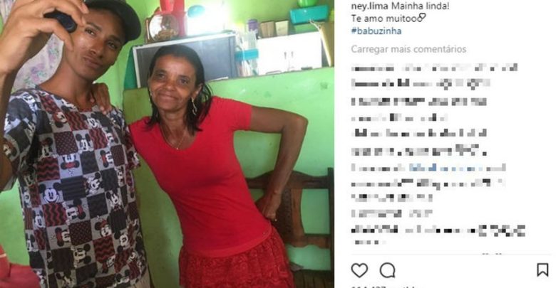De catador de lixo a 'astro na web', jovem bomba com posts sobre rotina humilde e alcança mais de 2,6 milhões de seguidores mae 780x405 - De catador de lixo a 'astro na web', jovem bomba com posts sobre rotina humilde e alcança mais de 2,6 milhões de seguidores