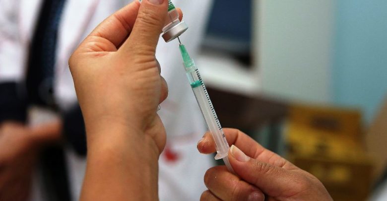 Ministério quer vacinar mais de 20 milhões de adolescentes contra HPV vacinação contra gripe 780x405 - Ministério quer vacinar mais de 20 milhões de adolescentes contra HPV