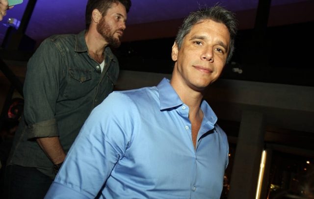 Justiça manda parar gravações de programa para intimar Márcio Garcia 1495230992216 640x405 - Justiça manda parar gravações de programa para intimar Márcio Garcia