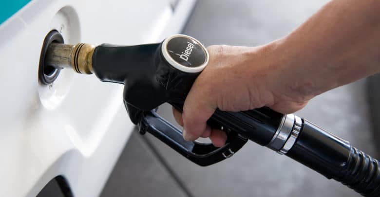 Diesel: redução de R$ 0,46 na bomba não virou realidade para os baianos Diesel 1 780x405 - Diesel: redução de R$ 0,46 na bomba não virou realidade para os baianos