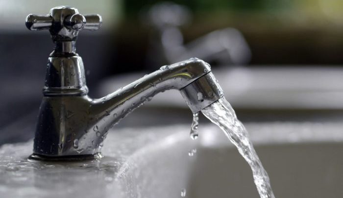 Embasa cancela interrupção no abastecimento de água programada para esta quarta-feira (6) em Feira de Santana e mais cinco municípios fim do racionamento e1503754933169 700x405 - Embasa cancela interrupção no abastecimento de água programada para esta quarta-feira (6) em Feira de Santana e mais cinco municípios