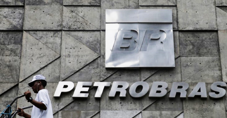 Petrobras anuncia novo aumento da gasolina na refinaria petrobras 20170525 0016 780x405 - Petrobras anuncia novo aumento da gasolina na refinaria