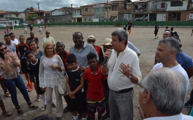 Desportistas comemoram novo espaço esportivo no Feira IX Colbert Feira 9 653x405 - Desportistas comemoram novo espaço esportivo no Feira IX