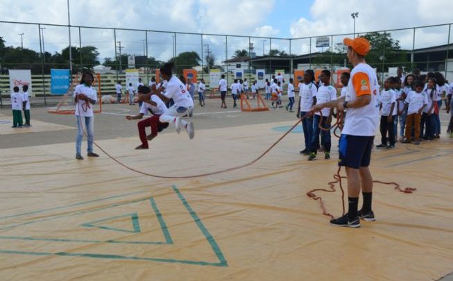 Complexo Oyama Pinto ganha colorido e dinâmica da Caravana do Esporte complexo oyama 653x405 - Complexo Oyama Pinto ganha colorido e dinâmica da Caravana do Esporte