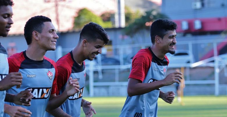 Em alta: defesa é pilar da recuperação do Vitória na Série A csm defesa 0938a282b5 780x405 - Em alta: defesa é pilar da recuperação do Vitória na Série A