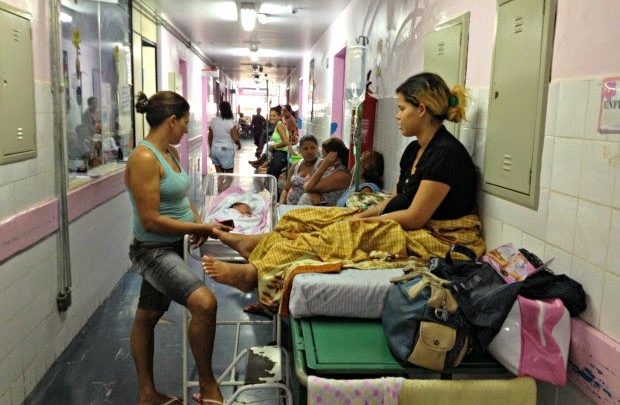 Bahia perde mais de 3 mil leitos hospitalares em dez anos A A AA AHOSPITAL BASE BRASILIA 620x405 - Bahia perde mais de 3 mil leitos hospitalares em dez anos