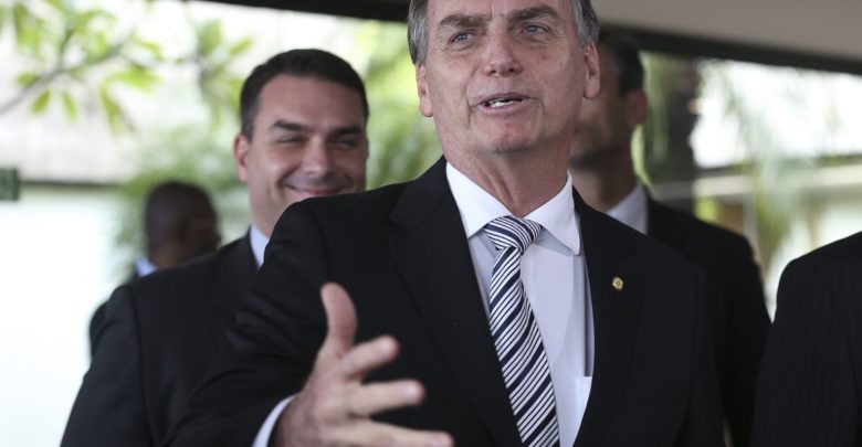 Bolsonaro anuncia diplomata Ernesto Araújo como ministro das Relações Exteriores bolsonaro hoje 780x405 - Bolsonaro anuncia diplomata Ernesto Araújo como ministro das Relações Exteriores