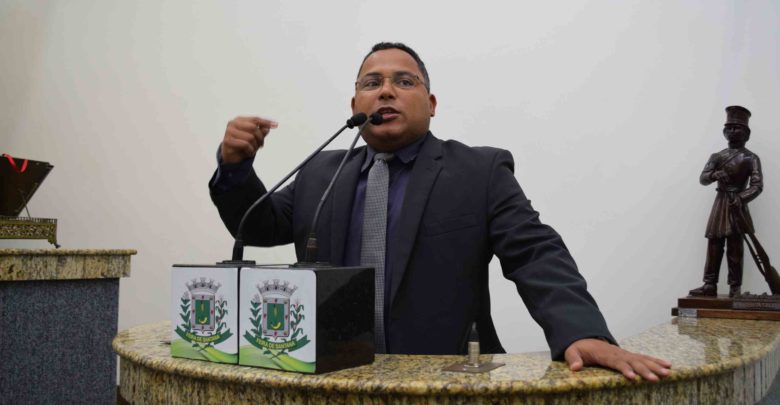 Cadmiel denuncia venda de loteamentos irregulares em Feira de Santana cadmiel 780x405 - Cadmiel denuncia venda de loteamentos irregulares em Feira de Santana