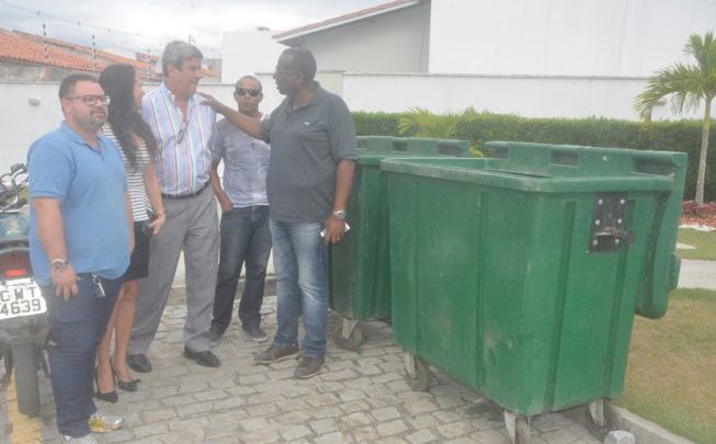 Secretaria de Serviços Públicos implanta núcleo de coleta seletiva no Alto do Papagaio coleta seletiva 653x405 - Secretaria de Serviços Públicos implanta núcleo de coleta seletiva no Alto do Papagaio