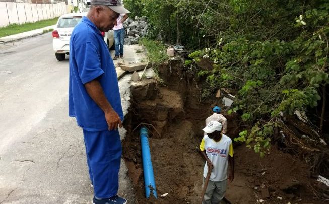Prefeitura de Feira de Santana trabalha preventivamente para evitar alagamentos no centro e em bairros sedur Feira de Santana 653x405 - Prefeitura de Feira de Santana trabalha preventivamente para evitar alagamentos no centro e em bairros