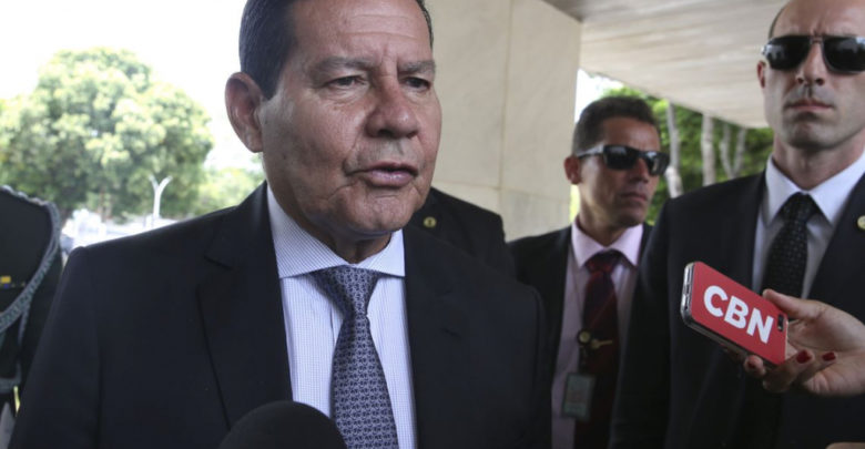 Mourão diz que governo e sociedade querem reforma tributária hamilton mourao 1024x683 780x405 - Mourão diz que governo e sociedade querem reforma tributária