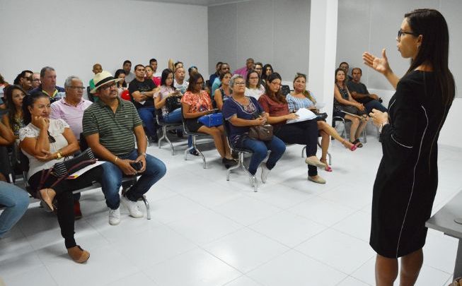 Semana do Consumidor começa com conscientização para lojistas e empresários palestra do consumidor 653x405 - Semana do Consumidor começa com conscientização para lojistas e empresários