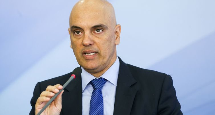 Alexandre de Moraes revoga decisão que mandou site retirar notícia do ar alexandre de morais 754x405 - Alexandre de Moraes revoga decisão que mandou site retirar notícia do ar
