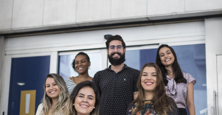 Souza Cruz abre vagas em programa de trainee; bolsa é de R$7mil Estagio Souza Cruz Credito Divulgação 780x405 - Souza Cruz abre vagas em programa de trainee; bolsa é de R$7mil