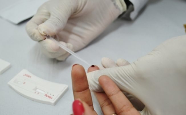 Mais de 2,8 mil pessoas estão em tratamento contra a Aids em Feira 1382019094313 653x405 - Mais de 2,8 mil pessoas estão em tratamento contra a Aids em Feira