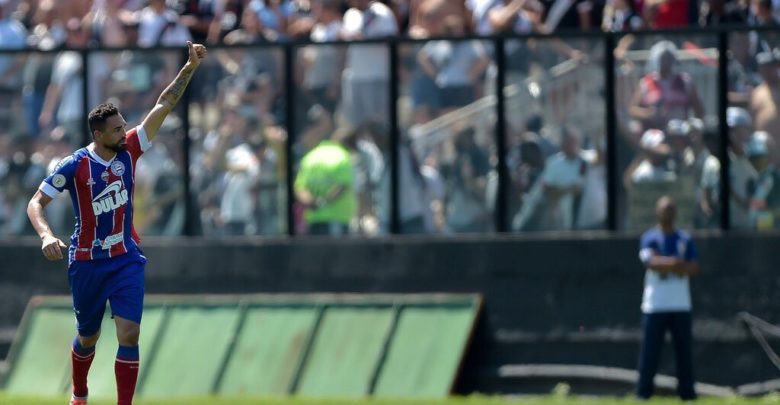 Nino e Gilberto marcam e Bahia vence o Vasco no São Januário Gilberto 780x405 - Nino e Gilberto marcam e Bahia vence o Vasco no São Januário